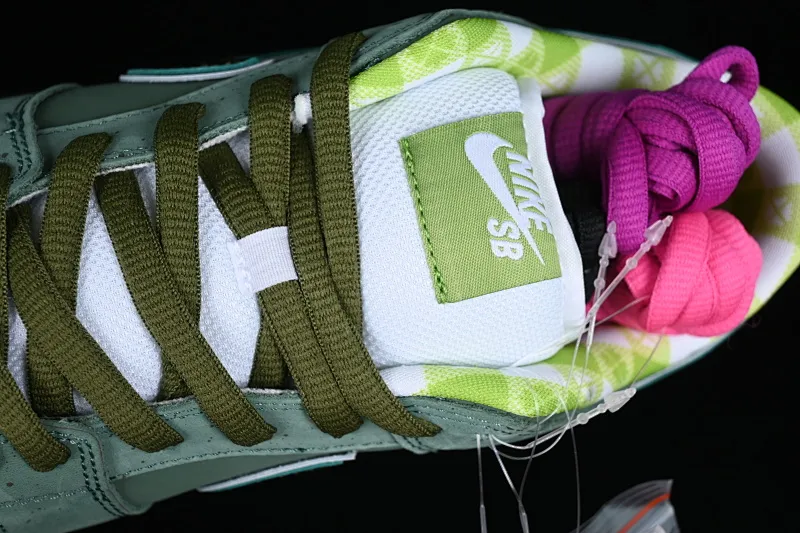 All Categories Nk SB Dunk Series Nk SB Dunk Low Low-top sneakers Concepts x Nk Dunk Low Pro SB "Green Lobster" Green Lobster SB low-top sports and leisure sneakers BV1310-337